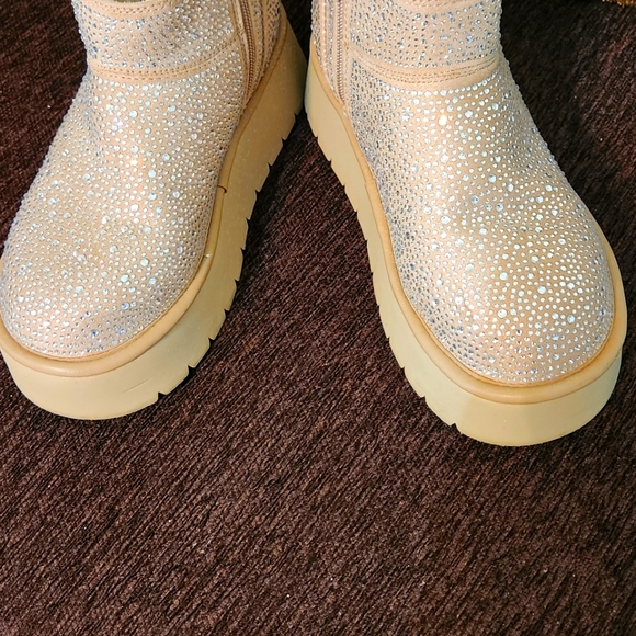 Wild Fable RhinestonePlatform Boots - Picture 4 of 5